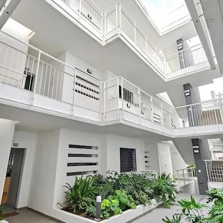 Nowoczesny Z Ogrodem 6 Osobowy Apartment
